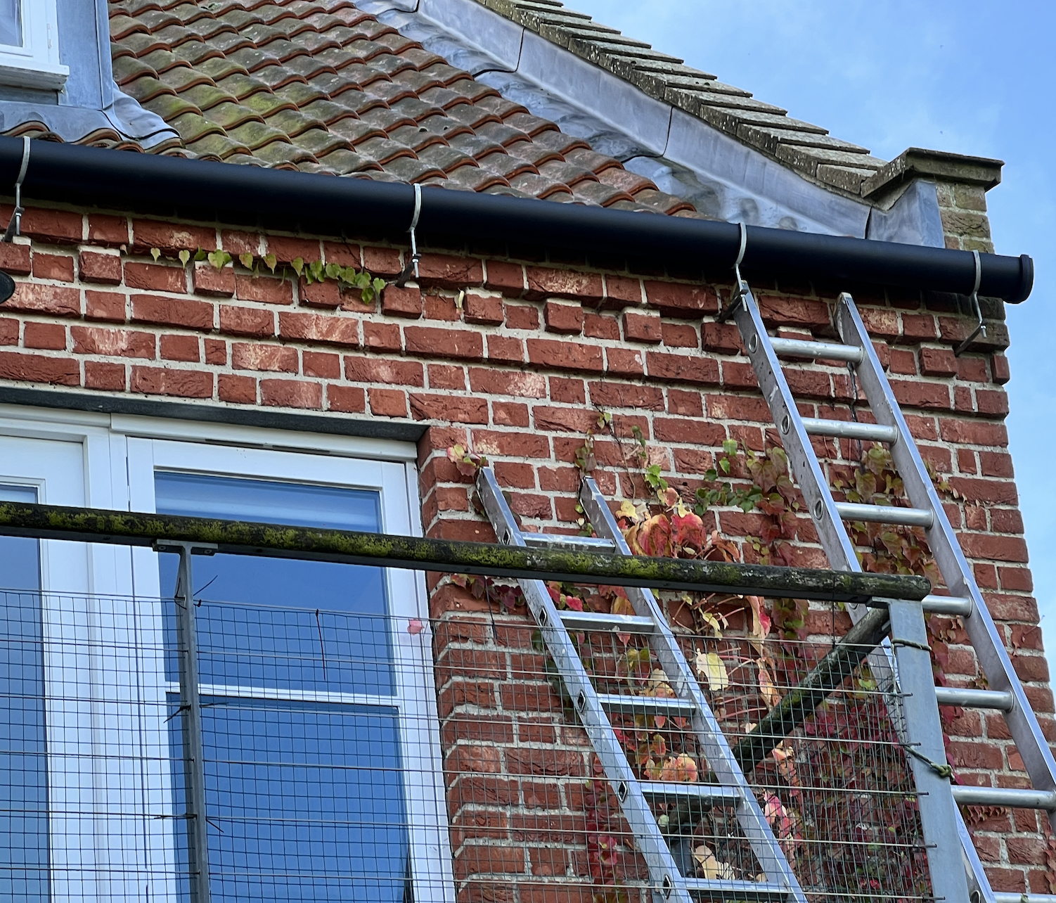 Repairs & installations 